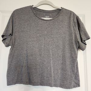 Girlfriend Collective Women's XL Crop Crew in Gray